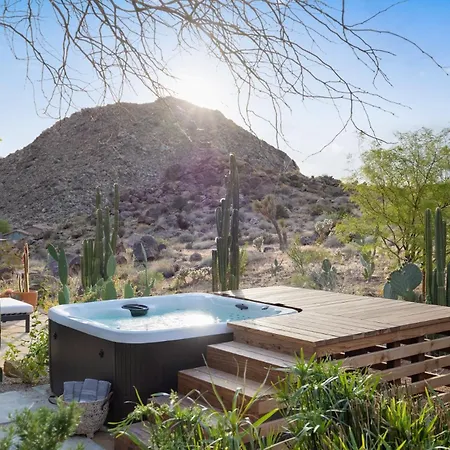Moonbeam Mountain - Stylish Home Withprivate Boulders Hot Tub! Home